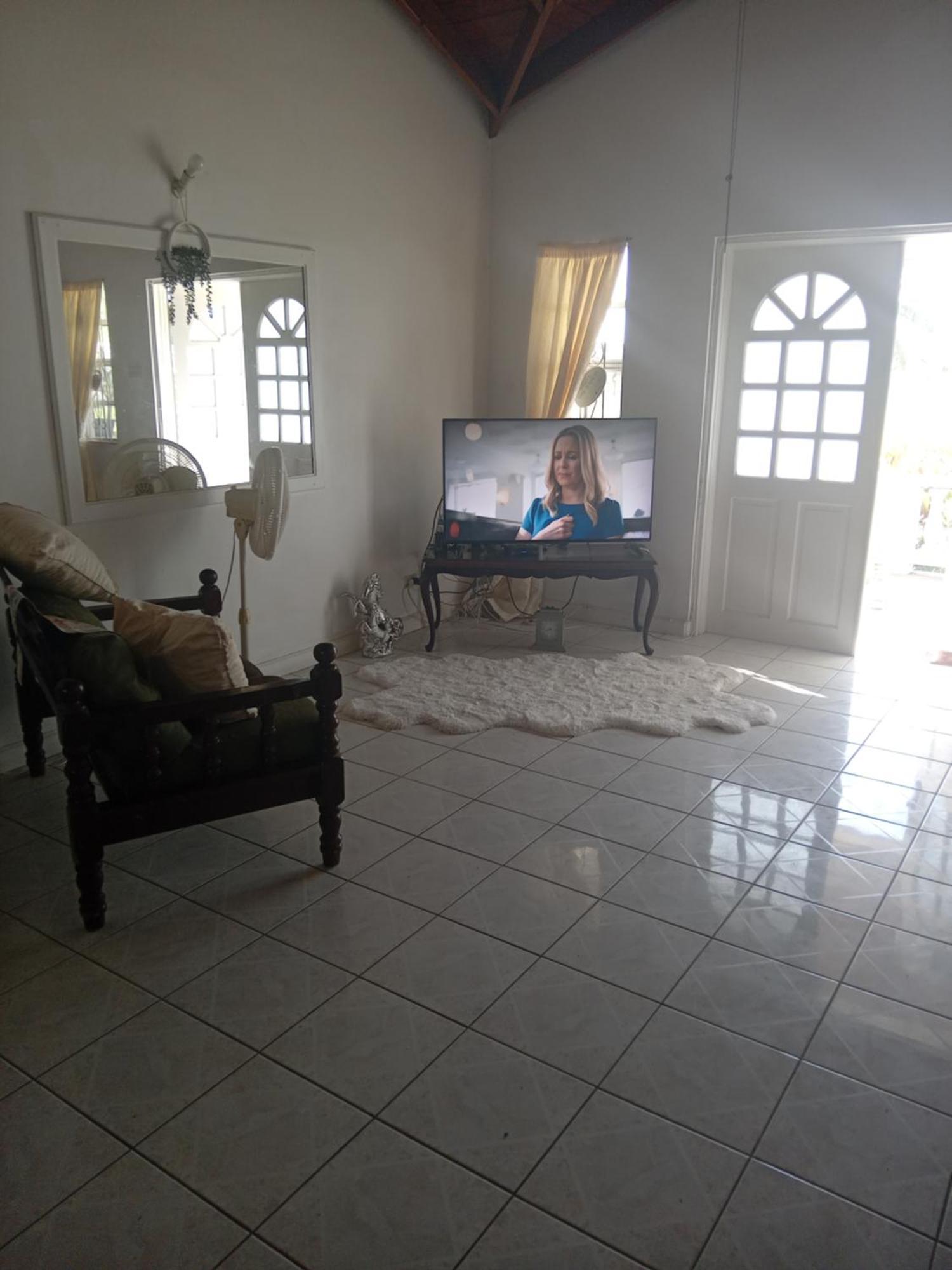 Chandler Homestay Saint Philip Bagian luar foto